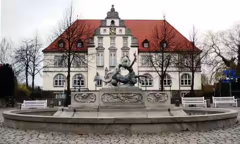 Bad Schwartau: Brunnen Im Spiel der Wellen Gesamtansicht