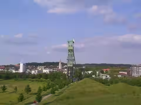 Castrop-Rauxel: Altstadt mit Foerderturm Erin