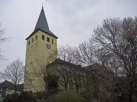 Engelskirchen: Peter paul kirche