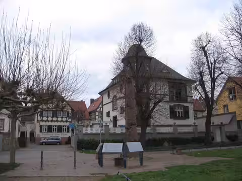 Flörsheim am Main: Floersheim Mainstein1