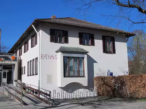 Gröbenzell: Rathaus