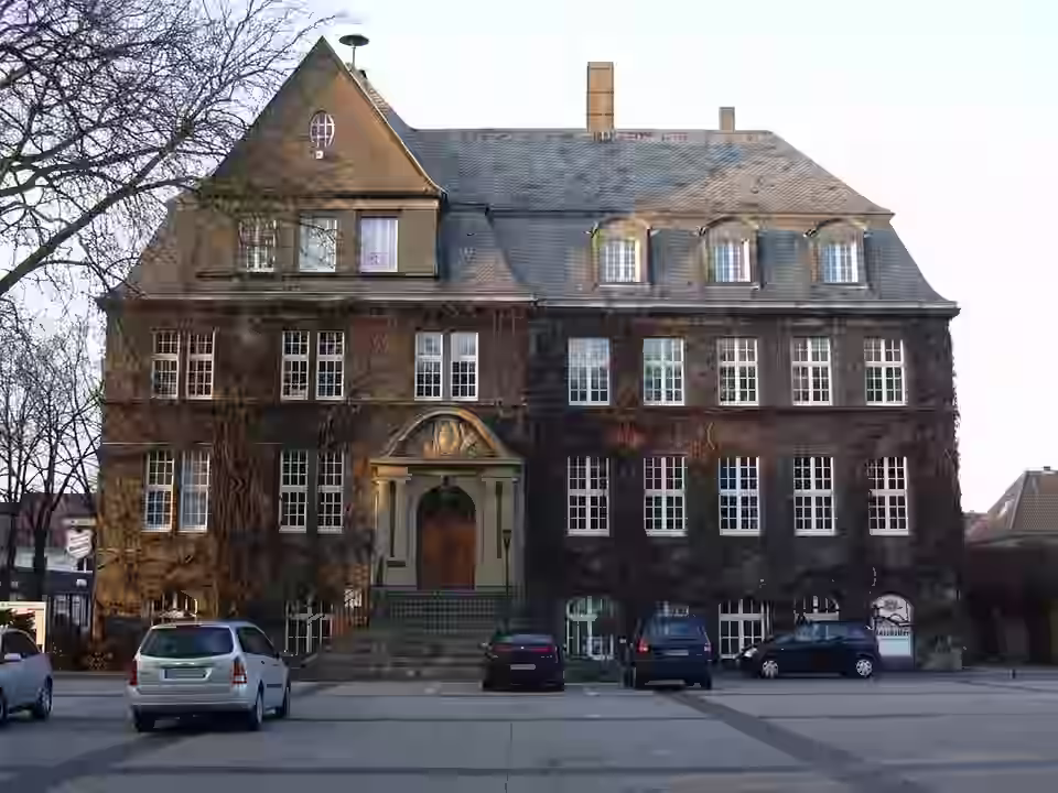Holzwickede: Rathaus
