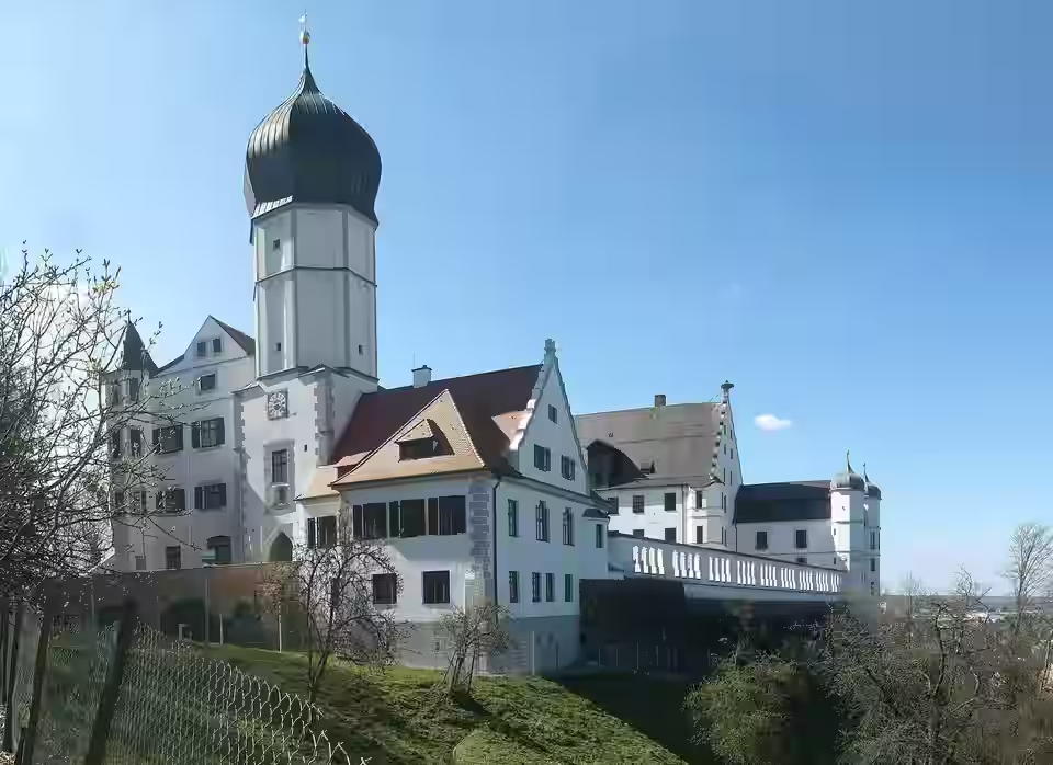 Illertissen: Voehlinschloss