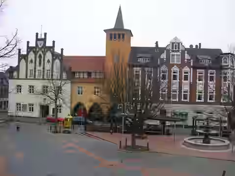 Lübbecke: Falk Oberdorf Markt