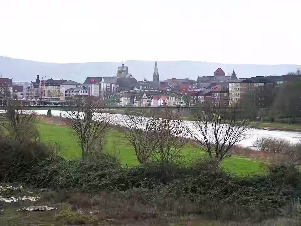 Minden: ueber weser von norden