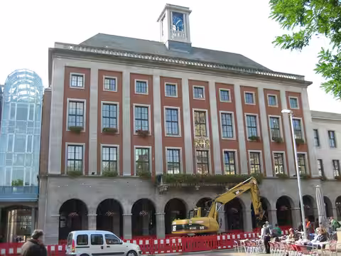 Neuss: Rathaus