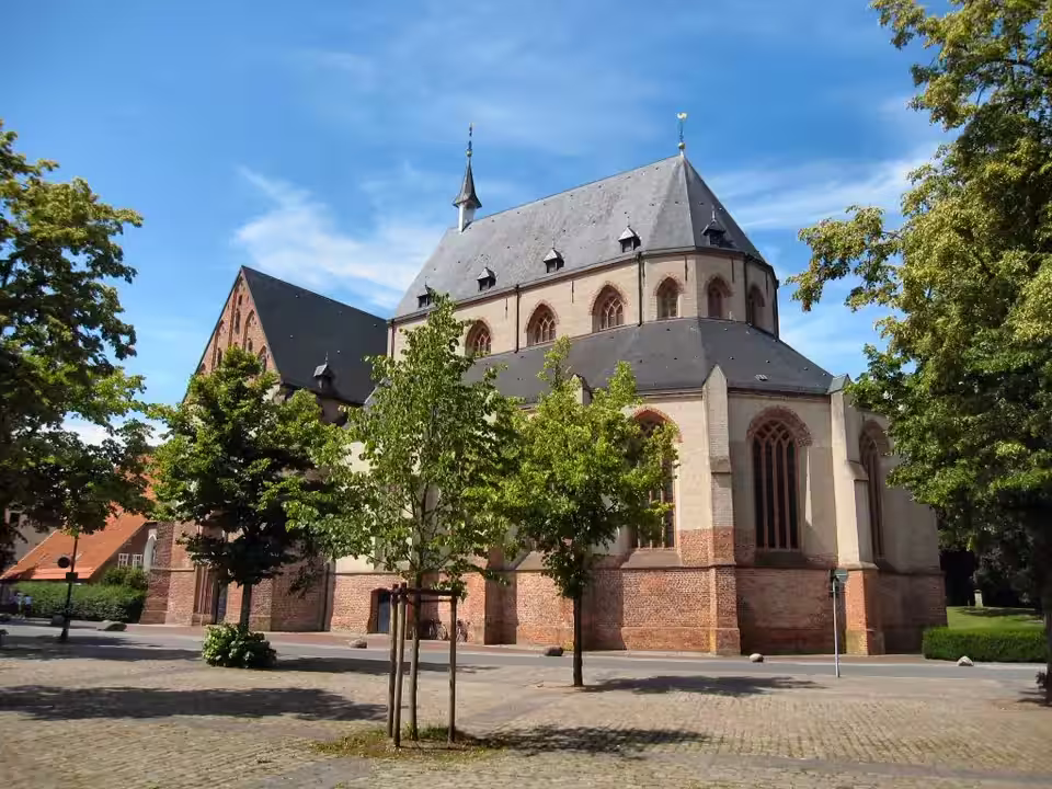 Norden: Ludgerikirche