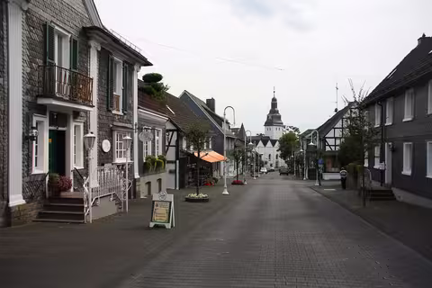 Nümbrecht: Nuembrecht Hauptstraße