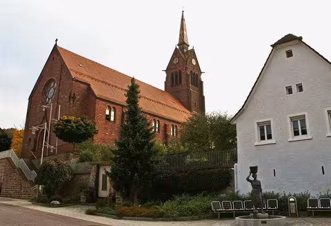 Pfinztal: Wöschbach Kirche panoramio