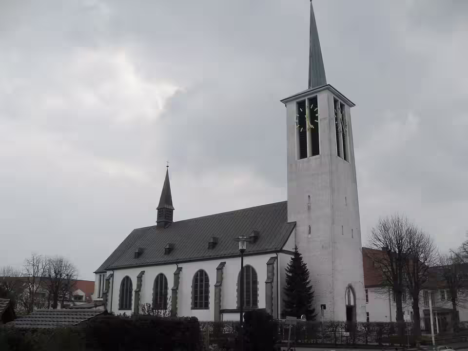 Schloß Holte-Stukenbrock: St. Ursula