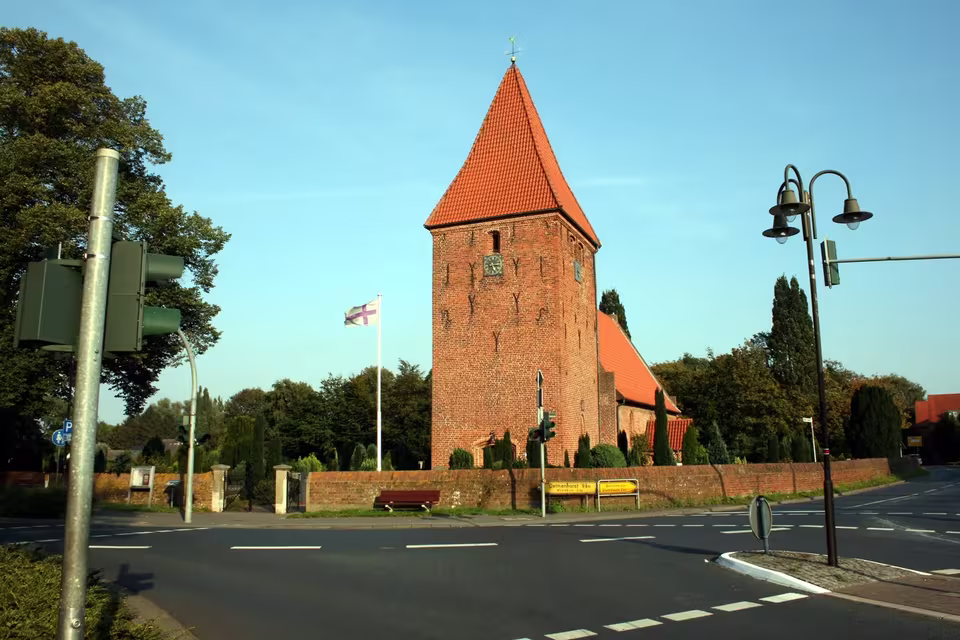 Stuhr: Kirche