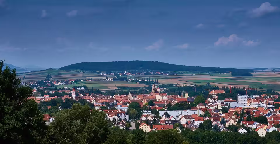 Weißenburg in Bayern: Weissenburg Weimersheim Flueglinger Berg Zeugenberg