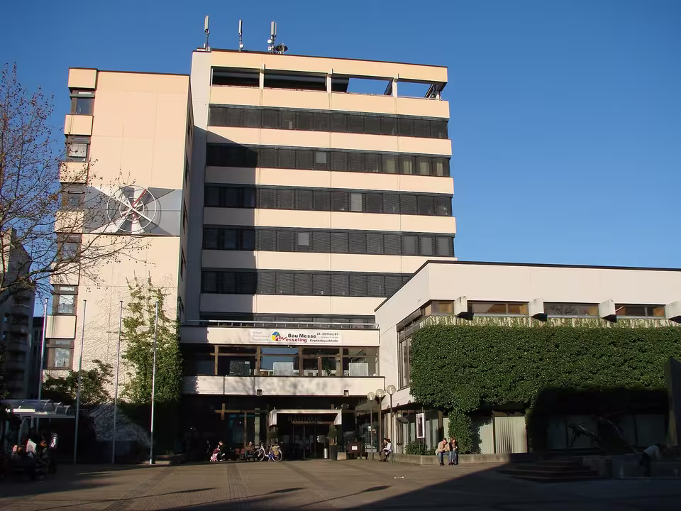 Wesseling: neues Rathaus